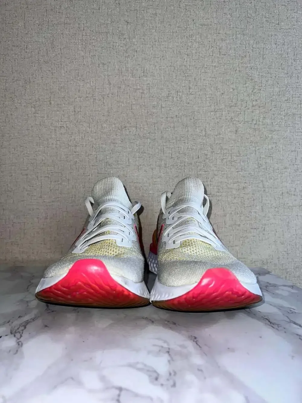 Nike Epic React Flyknit 2 White Pink Blast Citron Running Sneakers CI7583-100 Me